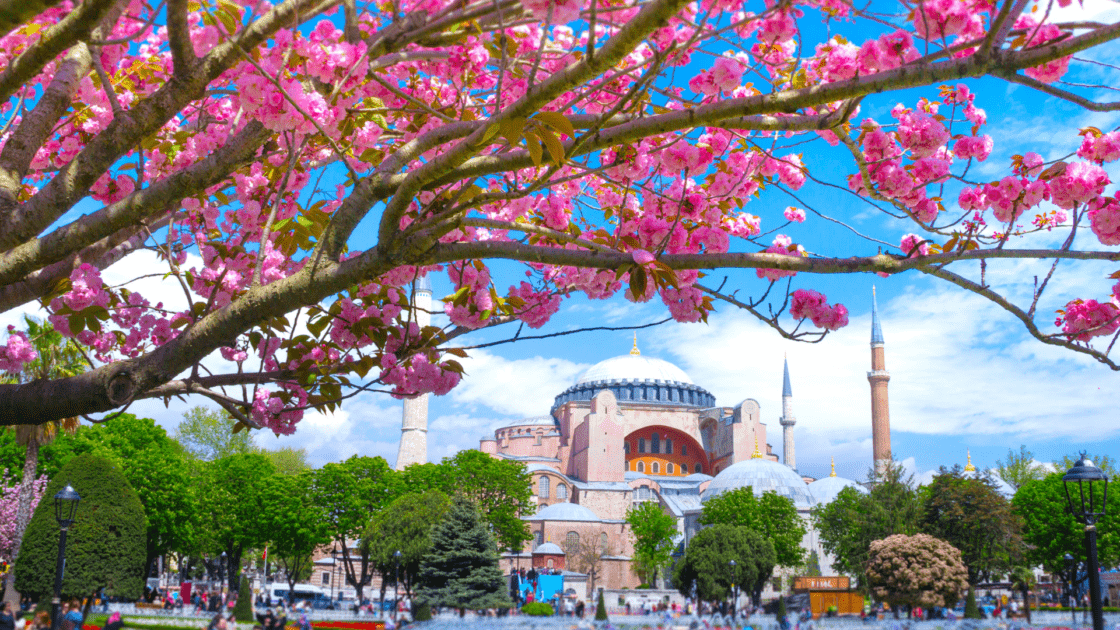 best visiting time istanbul spring